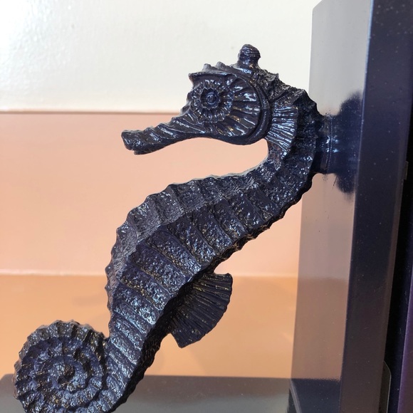 Seahorse Bookends, Navy Blue NWT - Picture 2 of 5